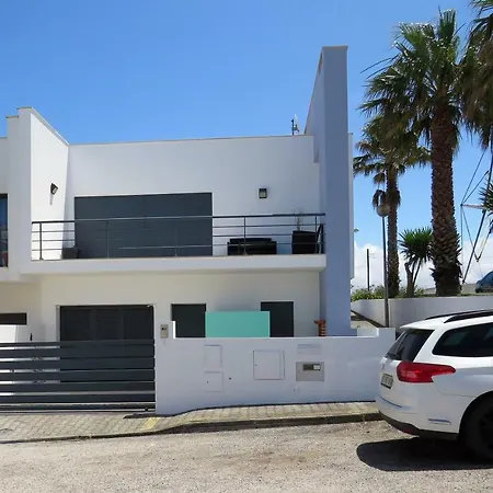Sunset Street - Beach House * Lourinha (Lisbon)